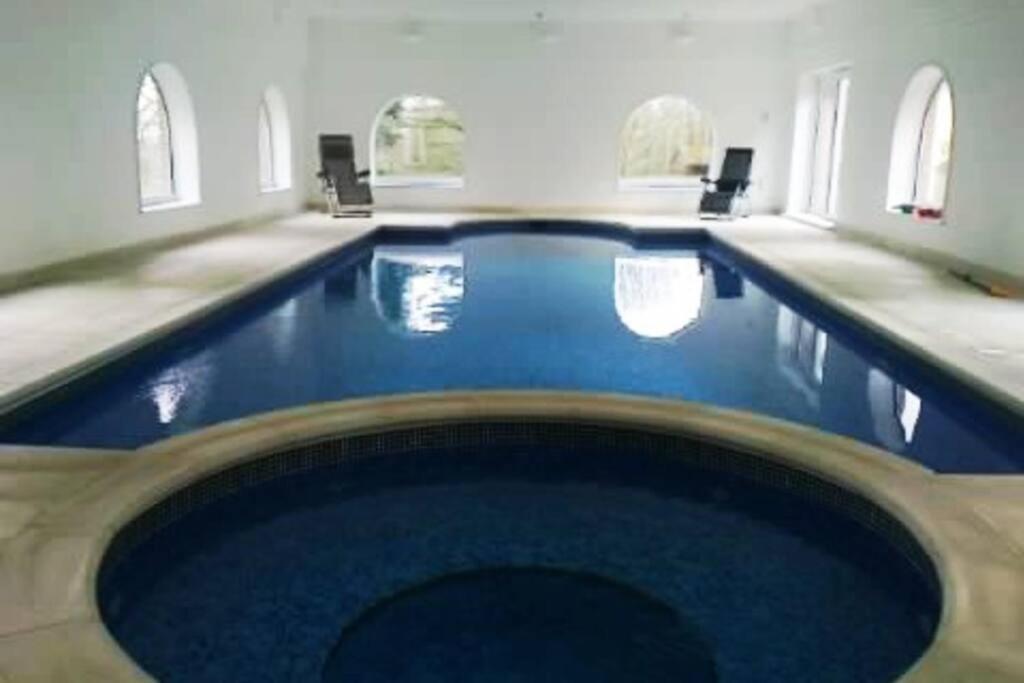 로체스터 Country Manor House With Indoor Pool And Hot Tub 빌라 외부 사진