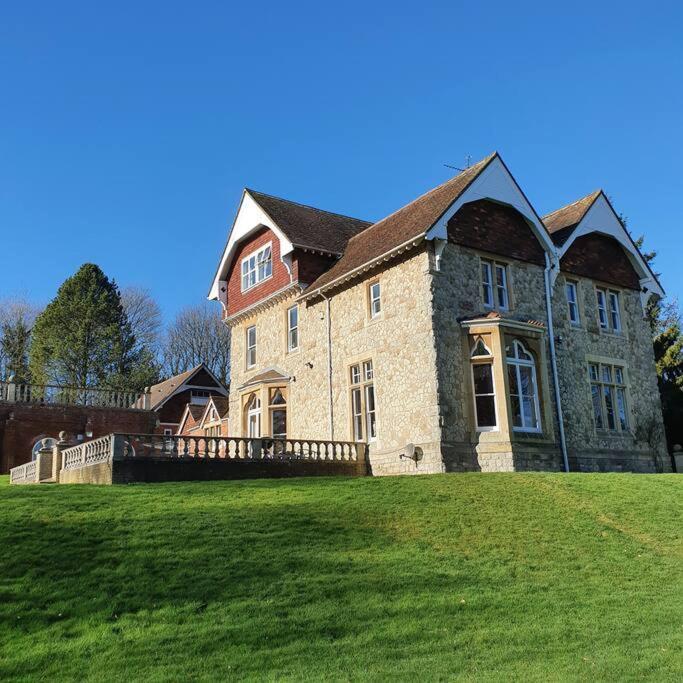 로체스터 Country Manor House With Indoor Pool And Hot Tub 빌라 외부 사진